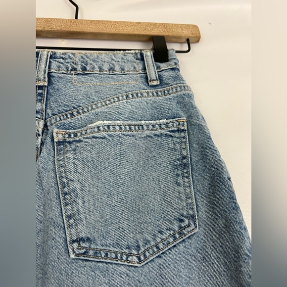Zara Distressed High Rise Mom Jeans - Picture 7 of 13